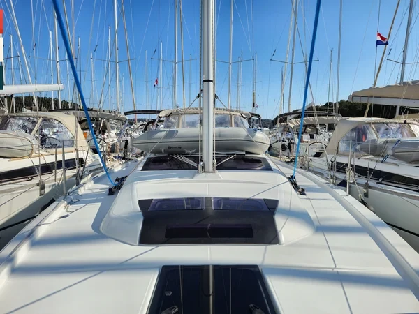 Dufour 390 Grand Large - Boatscribe.com