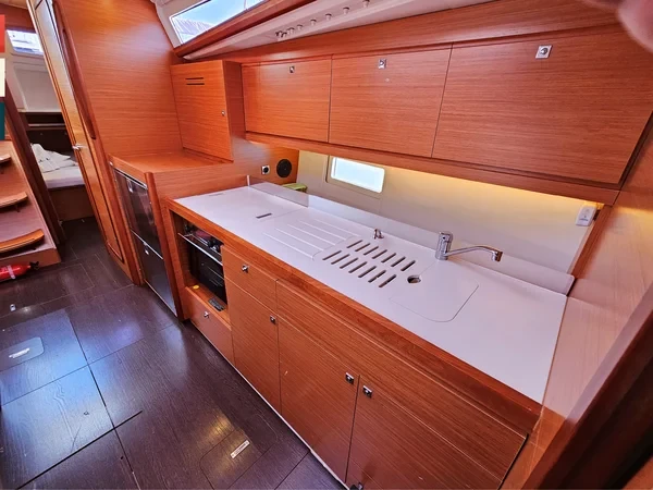 Dufour 390 Grand Large - Boatscribe.com