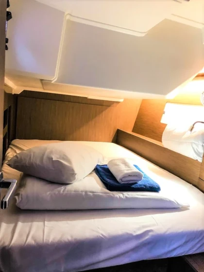 Oceanis 46.1 - Boatscribe.com