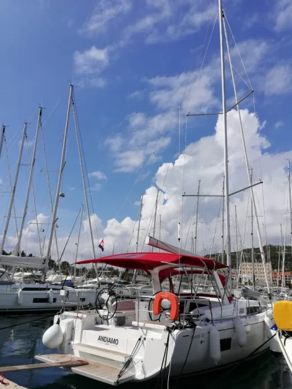 Oceanis 46.1 - Boatscribe.com