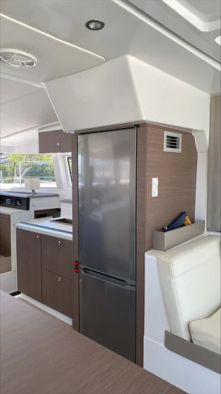 Bali 4.1 - Boatscribe.com