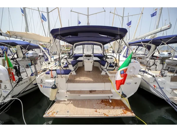 Oceanis 46.1 - Boatscribe.com