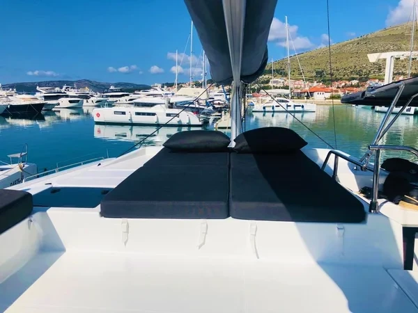 Elba 45 - Boatscribe.com