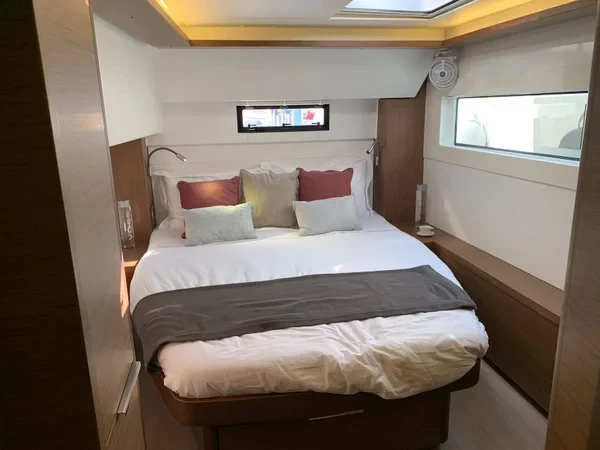 Lagoon 46 - Boatscribe.com