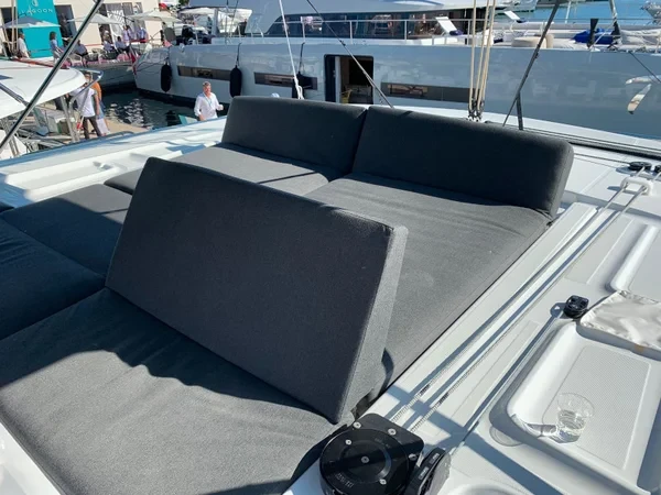 Lagoon 46 - Boatscribe.com