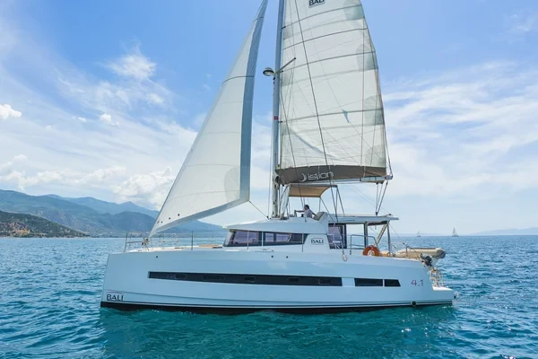 Bali 4.1 - Boatscribe.com