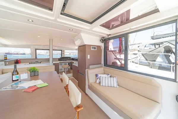 Bali 4.1 - Boatscribe.com