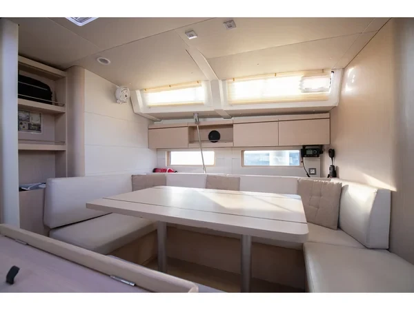 Oceanis 46.1 - Boatscribe.com