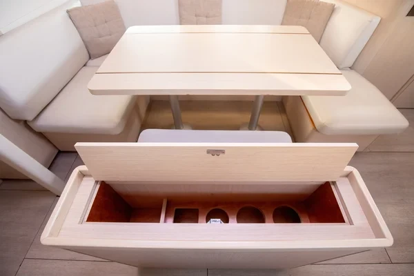 Oceanis 46.1 - Boatscribe.com