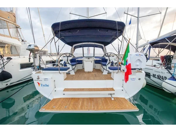 Oceanis 46.1 - Boatscribe.com
