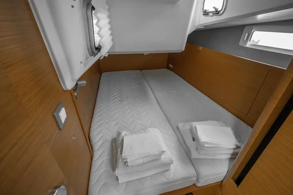 Sun Odyssey 410 - Boatscribe.com