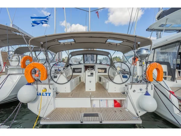 Sun Odyssey 410 - Boatscribe.com