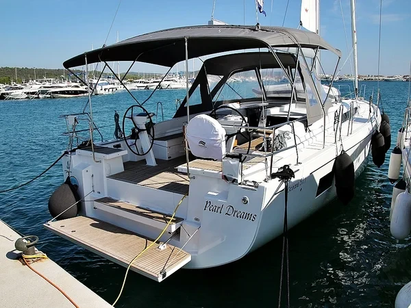 Oceanis 51.1 - Boatscribe.com