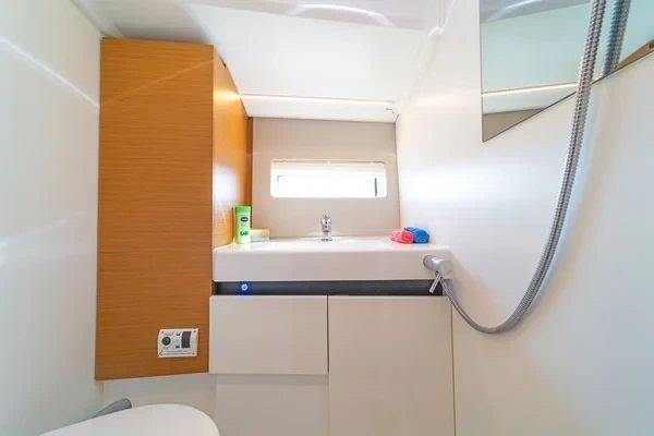 Sun Odyssey 490 - Boatscribe.com