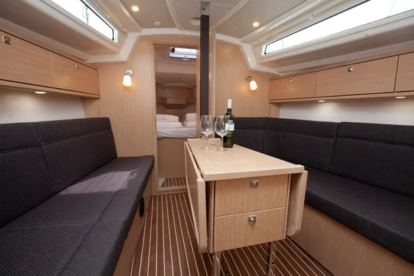 Bavaria Cruiser 34 Style - Boatscribe.com