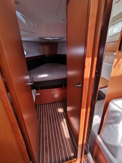 Bavaria 41 Cruiser - Boatscribe.com