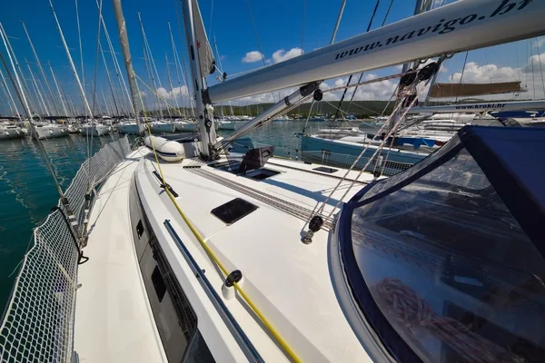 Bavaria 46 Cruiser - Boatscribe.com