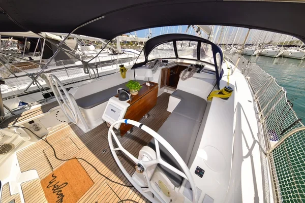 Bavaria 46 Cruiser - Boatscribe.com