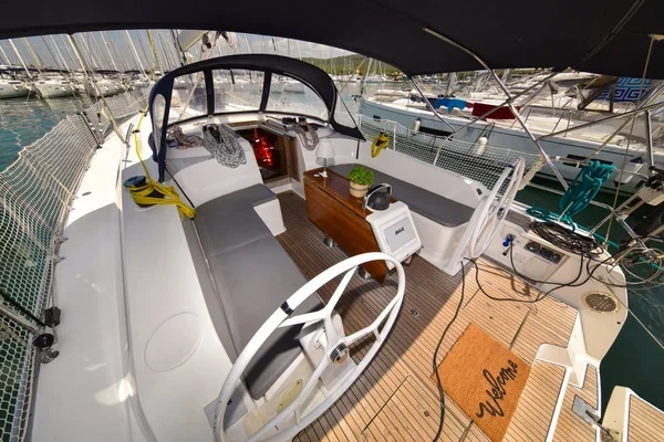 Bavaria 46 Cruiser - Boatscribe.com