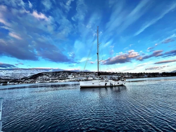 Hanse 458 - Boatscribe.com