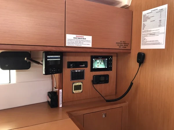 Bavaria C50 - Boatscribe.com