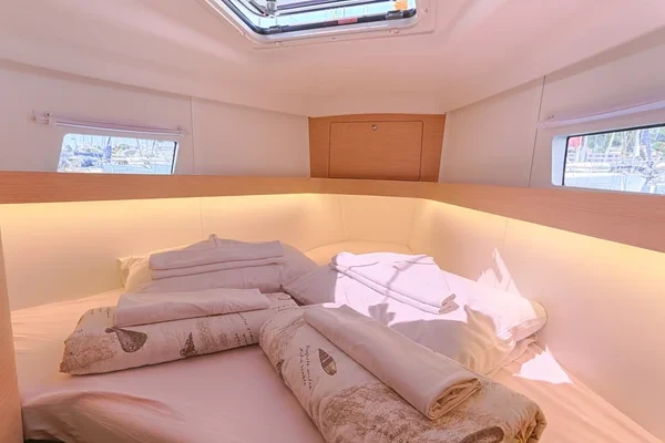 Elan 45 Impression - Boatscribe.com