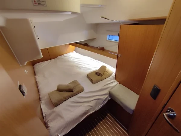 Bavaria 46 Cruiser - Boatscribe.com