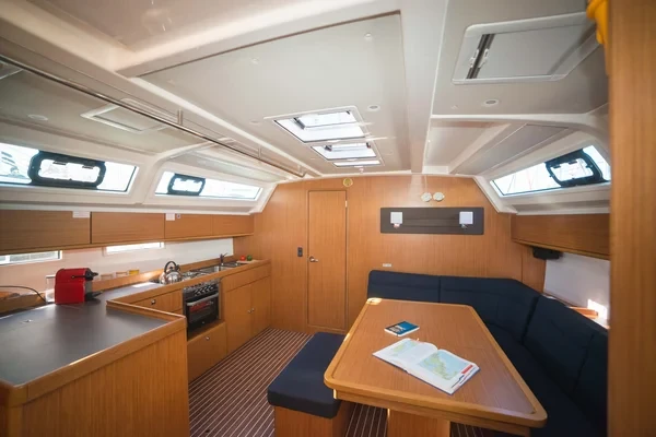 Bavaria 46 Cruiser - Boatscribe.com