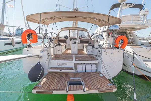 Sun Odyssey 490 - Boatscribe.com