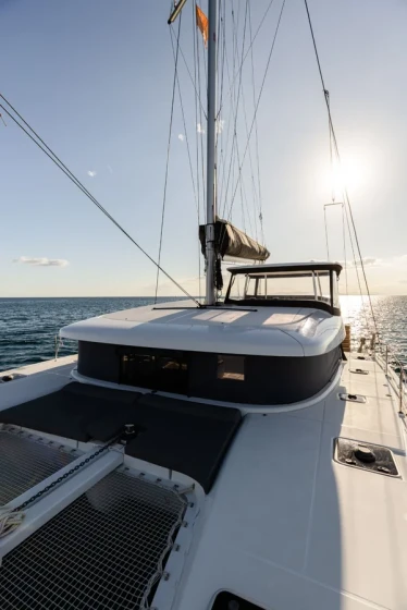 Lagoon 42 - Boatscribe.com