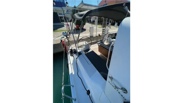 Oceanis 41.1 - Boatscribe.com