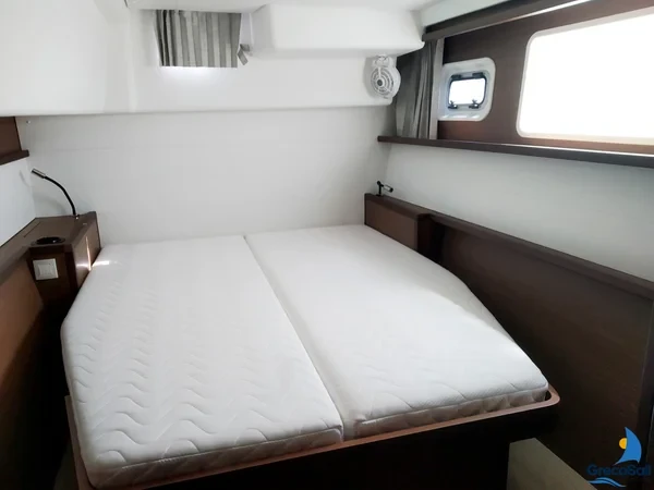 Lagoon 450 F - Boatscribe.com