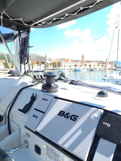 Lagoon 40 - Boatscribe.com