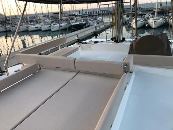 Bali 4.8  - Boatscribe.com