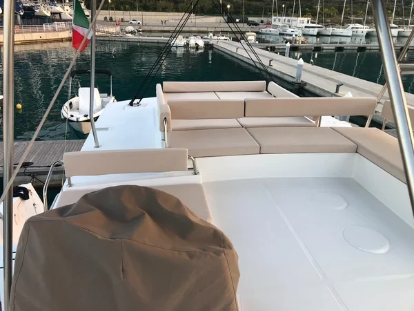 Bali 4.8  - Boatscribe.com