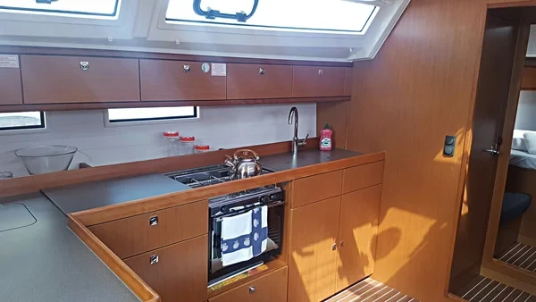 Bavaria 46 Cruiser - Boatscribe.com