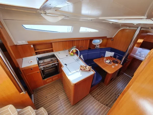 Elan 344 Impression - Boatscribe.com