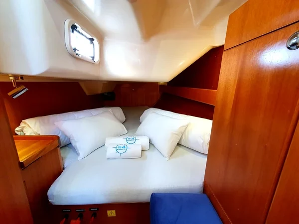 Elan 344 Impression - Boatscribe.com