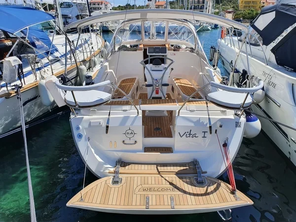 Elan 344 Impression - Boatscribe.com