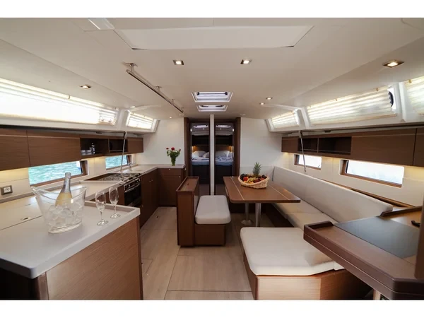 Oceanis 46.1 - Boatscribe.com