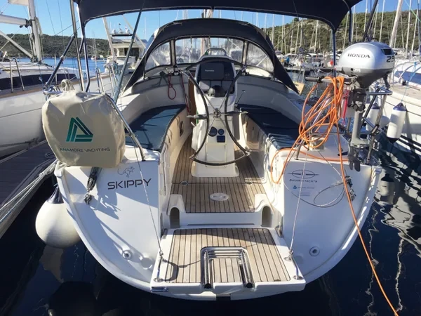 Bavaria 34 Cruiser - Boatscribe.com
