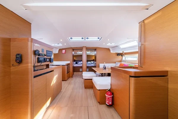 Sun Odyssey 490 - Boatscribe.com