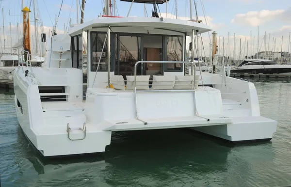 Bali 4.1 - Boatscribe.com