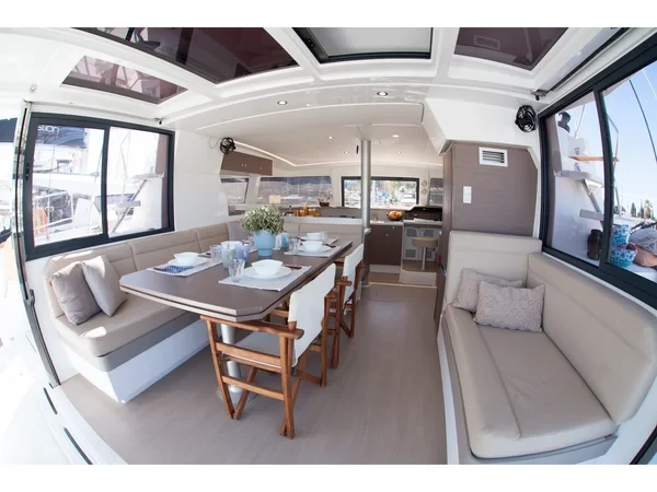 Bali 4.1 - Boatscribe.com