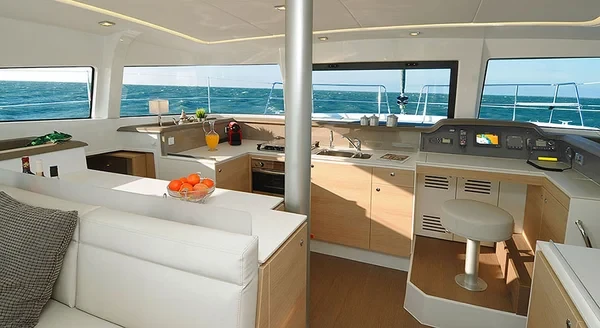 Bali 4.1 - Boatscribe.com