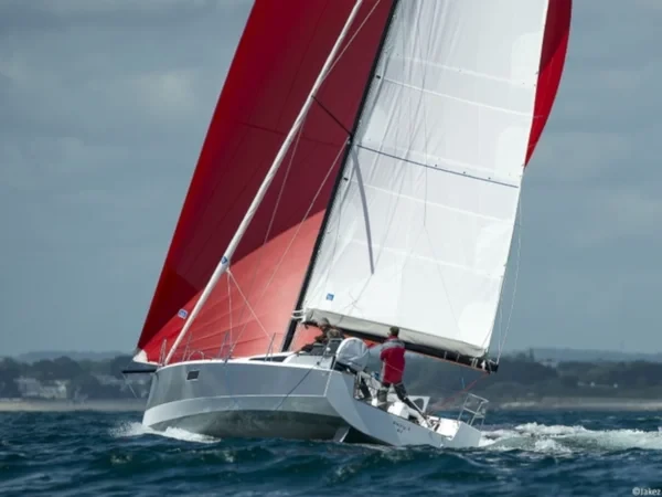 Pogo 30 - Boatscribe.com