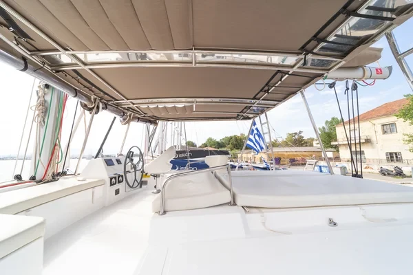 Bali 4.3 - Boatscribe.com