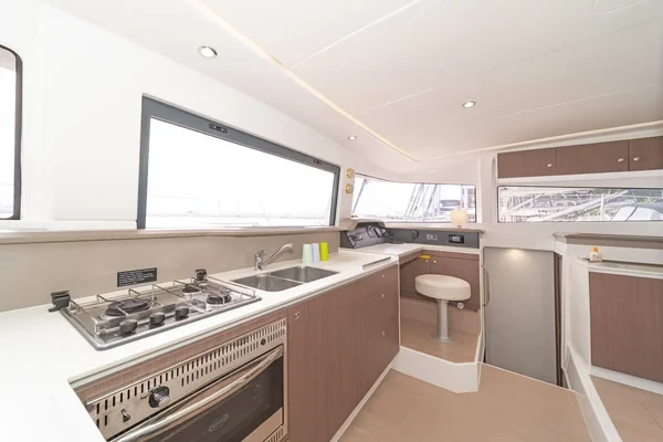 Bali 4.3 - Boatscribe.com