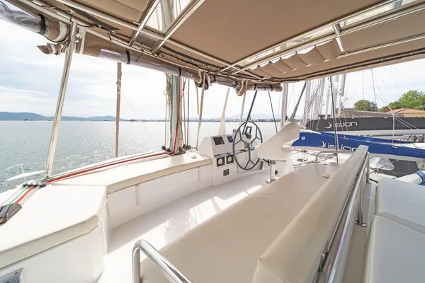 Bali 4.3 - Boatscribe.com