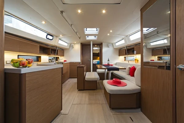 Oceanis 46.1 - Boatscribe.com